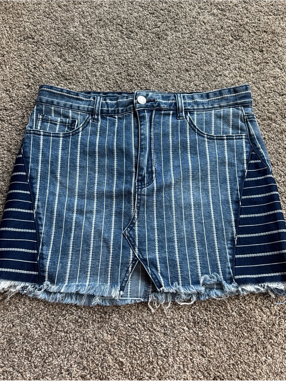 Litz Women’s Medium Darkwash/Mediumwash Striped Denim Skirt EUC
